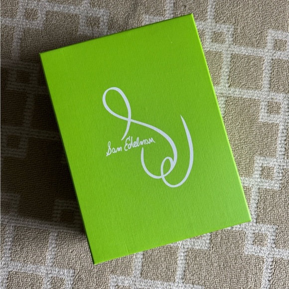 NIB Sam Edelman Peonie Kitten Heel Sandal White Leather Ankle Strap Resort 9.5 - Picture 16 of 17